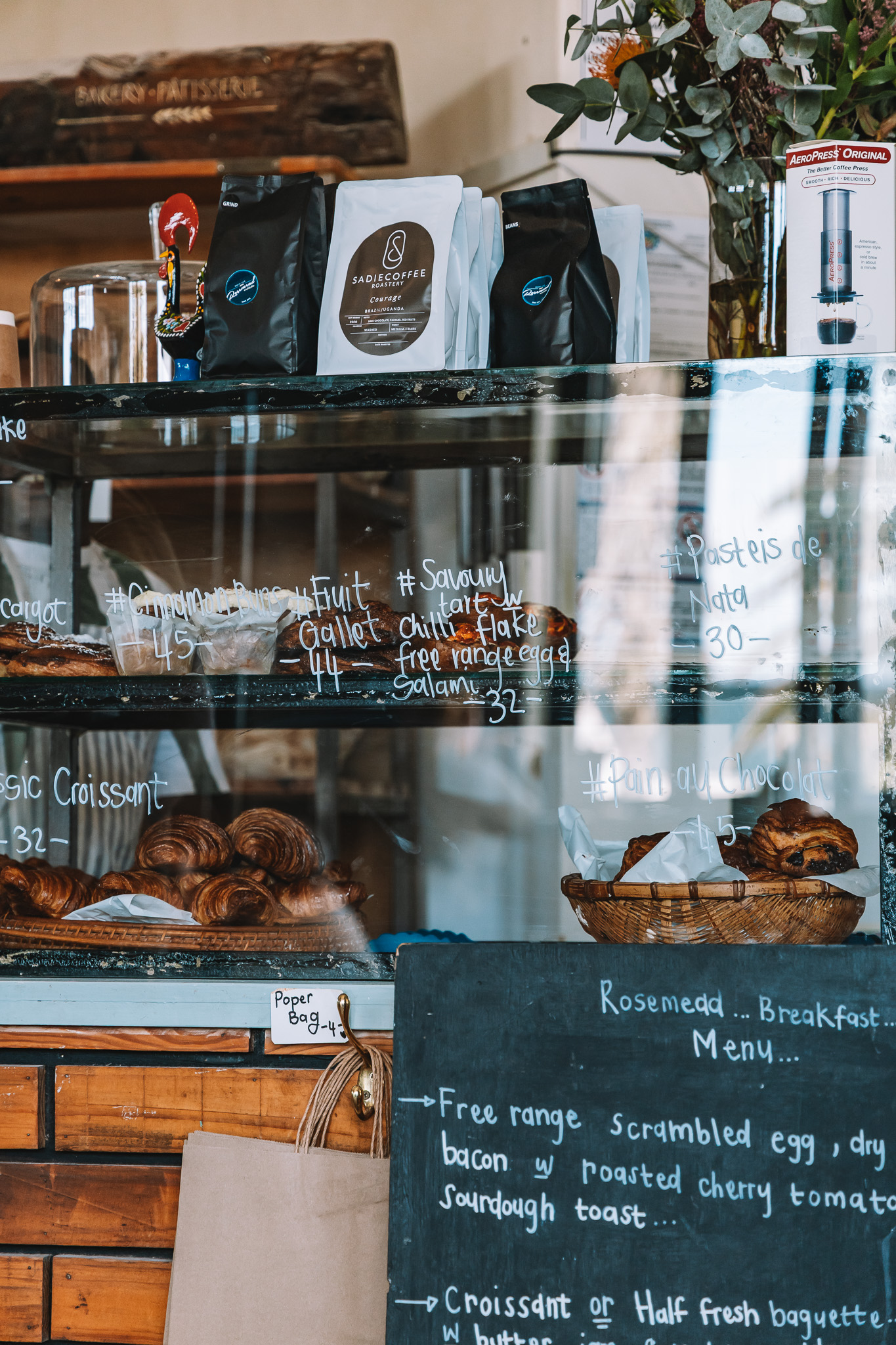 Cafés & coffee shops